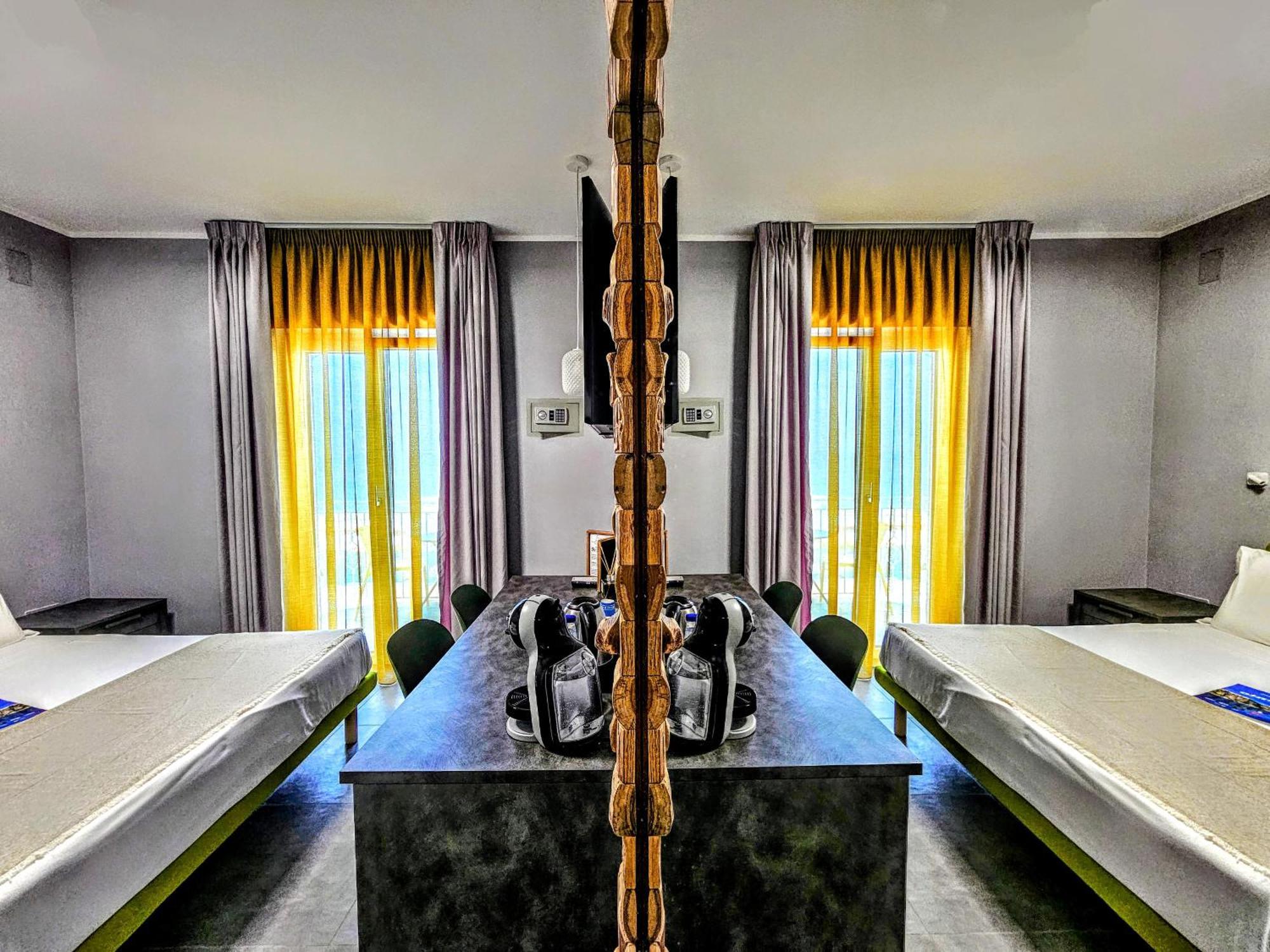A Casa Di Alessandra - Rooms カステッラバーテ エクステリア 写真